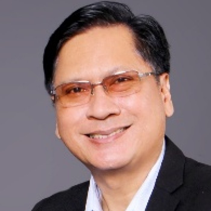 Dr. Mohamad Mahsum